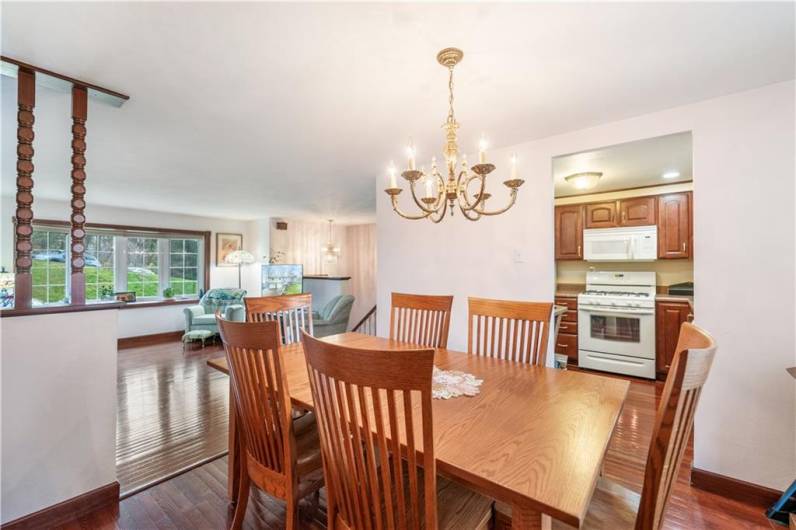 Open Dining area for Entertaining