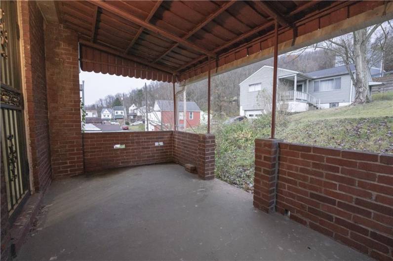 Covered Rear Porch 1