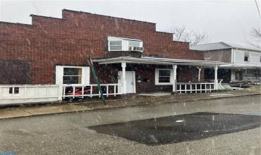 600 Division St, Monessen, PA 15062, 5 Bedrooms Bedrooms, ,3 BathroomsBathrooms,Residential,For Sale,Division St,1681205