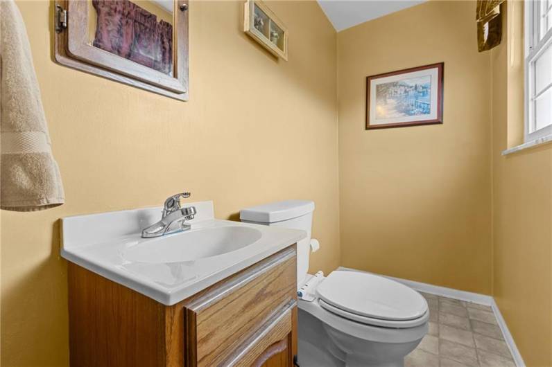 Owners Bedroom Half Bath1365 Venetia Rd