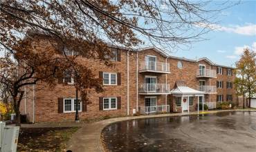 611 Dehaven Court, Glenshaw, PA 15116, 3 Bedrooms Bedrooms, 7 Rooms Rooms,2 BathroomsBathrooms,Residential,For Sale,Dehaven Court,1681954