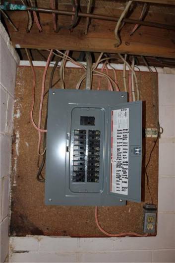 100 AMP Breaker Service