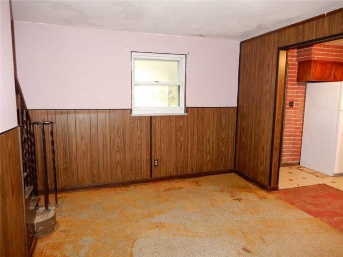 Dining Room 308 Cummins Ave