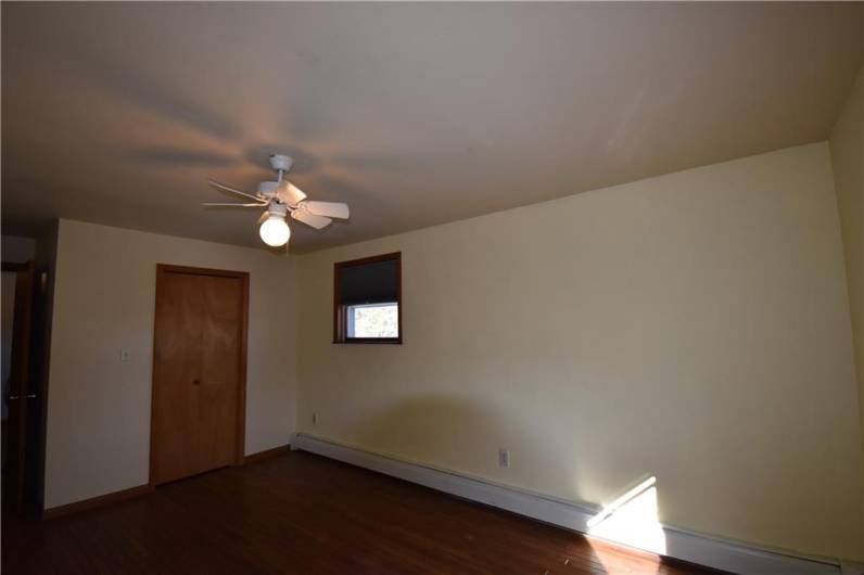 Nice closet in 2nd bedroom