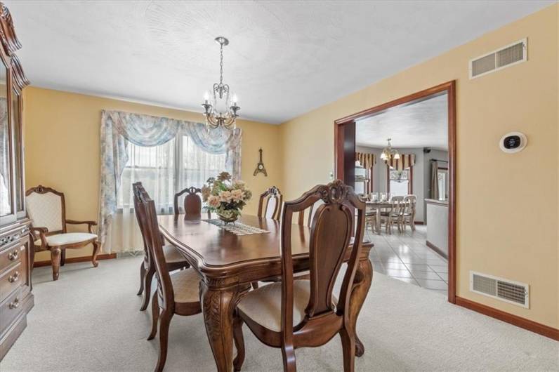 Dining Room - looking into Kitchen Area