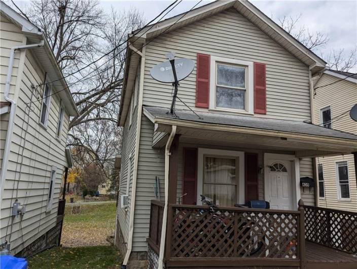 439 Watson st: 3 bed, 1 bath, occupied, rented at $700/mo
