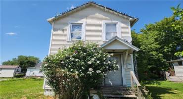 417 George St: 2 bed, 1 bath, 2 story. Vacant. Prev Rent $700mo