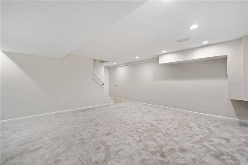 Fabulous basement with full bath!!!