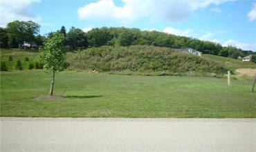 2626 Rossmoor Dr, Pittsburgh, PA 15241, ,Farm-acreage-lot,For Sale,Rossmoor Dr,1683580