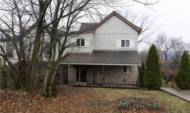 14 Jenkins St, Pittsburgh, PA 15205, 3 Bedrooms Bedrooms, ,1 BathroomBathrooms,Residential,For Sale,Jenkins St,1683661