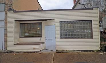 181 Columbia Ave, Vandergrift, PA 15690, ,Commercial-industrial-business,For Sale,Columbia Ave,1683788