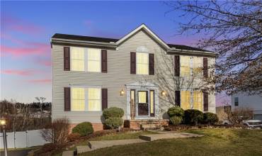 439 Cedar Drive, Elizabeth, PA 15037, 4 Bedrooms Bedrooms, 11 Rooms Rooms,3.1 BathroomsBathrooms,Residential,For Sale,Cedar Drive,1683879