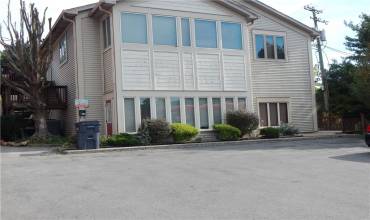 120 Franklin St, Slippery Rock, PA 16057, ,Commercial-industrial-business,For Sale,Franklin St,1684054