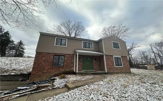 6290 Irishtown Road Ext, Bethel Park, PA 15102, 4 Bedrooms Bedrooms, 11 Rooms Rooms,2.1 BathroomsBathrooms,Residential,For Sale,Irishtown Road Ext,1684180