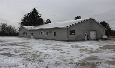 242 Birchwood, Transfer, PA 16154, ,Commercial-industrial-business,For Sale,Birchwood,1684105