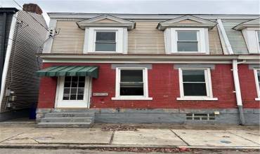 2710 Cobden, Pittsburgh, PA 15203, 2 Bedrooms Bedrooms, ,1 BathroomBathrooms,Residential,For Sale,Cobden,1684366