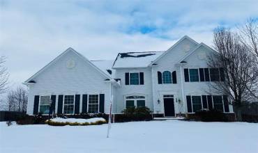 229 Pine Crest Court, Gibsonia, PA 15044, 6 Bedrooms Bedrooms, 14 Rooms Rooms,3.1 BathroomsBathrooms,Residential,For Sale,Pine Crest Court,1684583