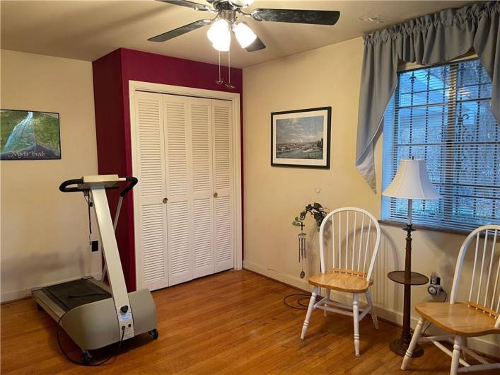 Great bedroom, exercise room or office