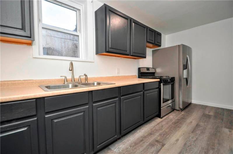 Kitchen, Plenty Of Cabinetry