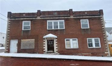 204 Linden St, Vandergrift, PA 15690, ,Multi-unit,For Sale,Linden St,1685820