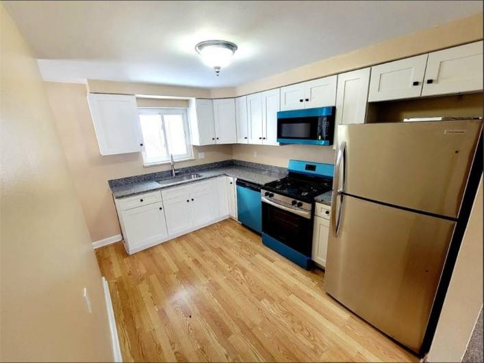 Completely updated and never used kitchen.