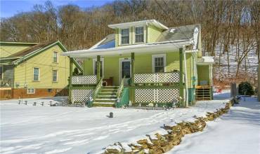 1035 Campbells Run Road, Carnegie, PA 15106, 1 Bedroom Bedrooms, ,1 BathroomBathrooms,Lease,For Sale,Campbells Run Road,1686098