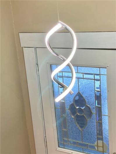 Entry NEW Caneoe Spiral LED pendant light fixture