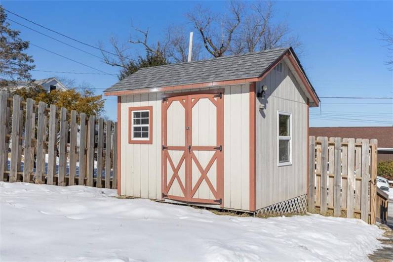 Shed can be used as an additional play/work space or for storage