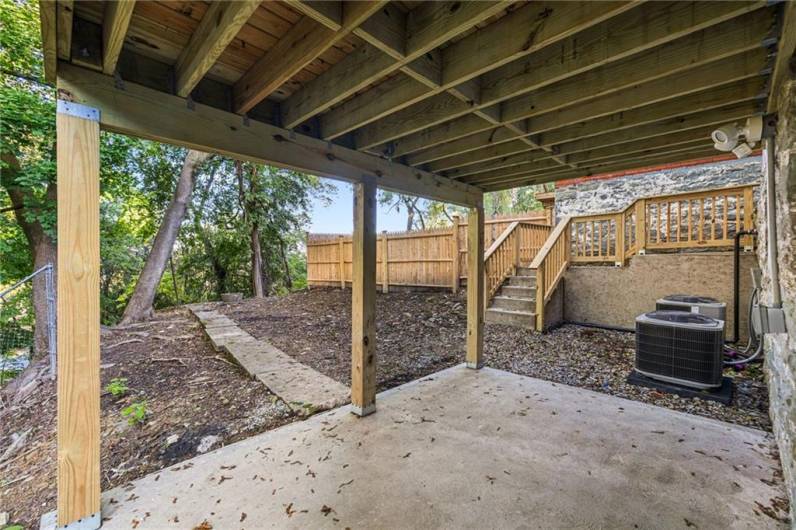 Common lower patio for both units to enjoy