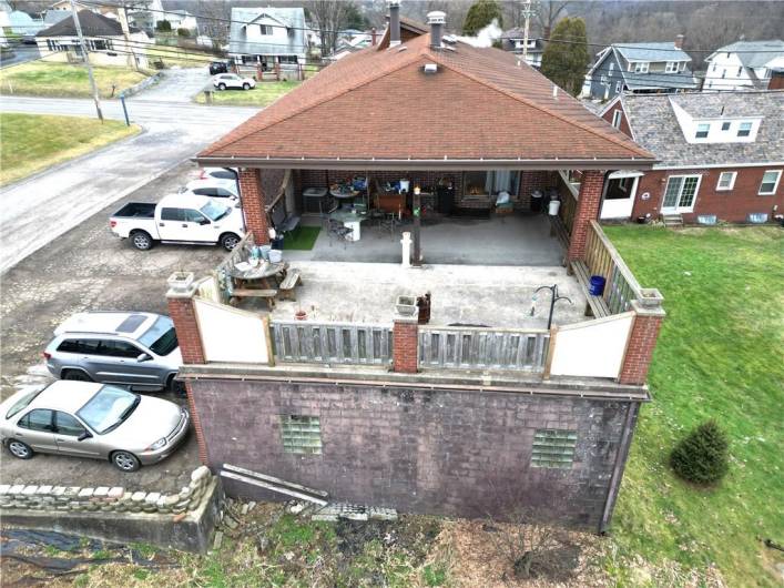 Aerial view of property- shows upper level deck