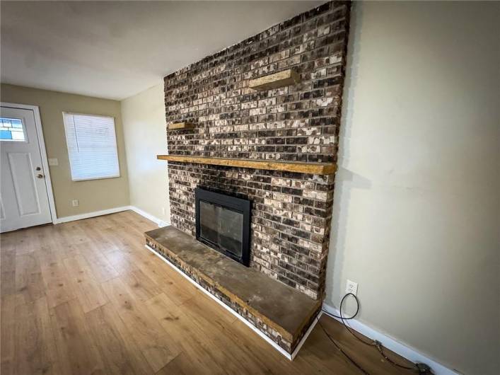 1975 Oneida Valley Rd, Karns City, PA 16041, 3 Bedrooms Bedrooms, 6 Rooms Rooms,1 BathroomBathrooms,Residential,For Sale,Oneida Valley Rd,1688311