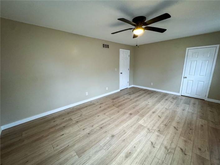 1975 Oneida Valley Rd, Karns City, PA 16041, 3 Bedrooms Bedrooms, 6 Rooms Rooms,1 BathroomBathrooms,Residential,For Sale,Oneida Valley Rd,1688311