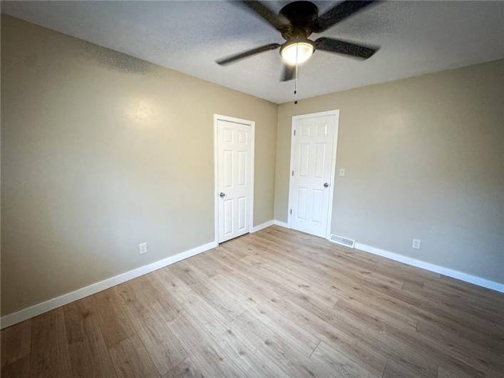 1975 Oneida Valley Rd, Karns City, PA 16041, 3 Bedrooms Bedrooms, 6 Rooms Rooms,1 BathroomBathrooms,Residential,For Sale,Oneida Valley Rd,1688311
