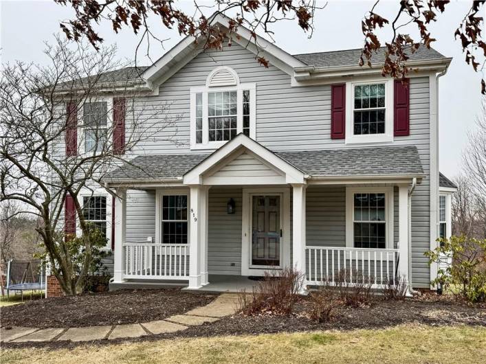 Wonderful neighborhood, tree-lined streets, sidewalk community, close to the Montour Trail.