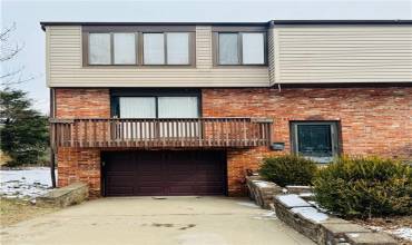 494 Hunting Creek Road, Canonsburg, PA 15317, 3 Bedrooms Bedrooms, ,2.1 BathroomsBathrooms,Lease,For Sale,Hunting Creek Road,1688973