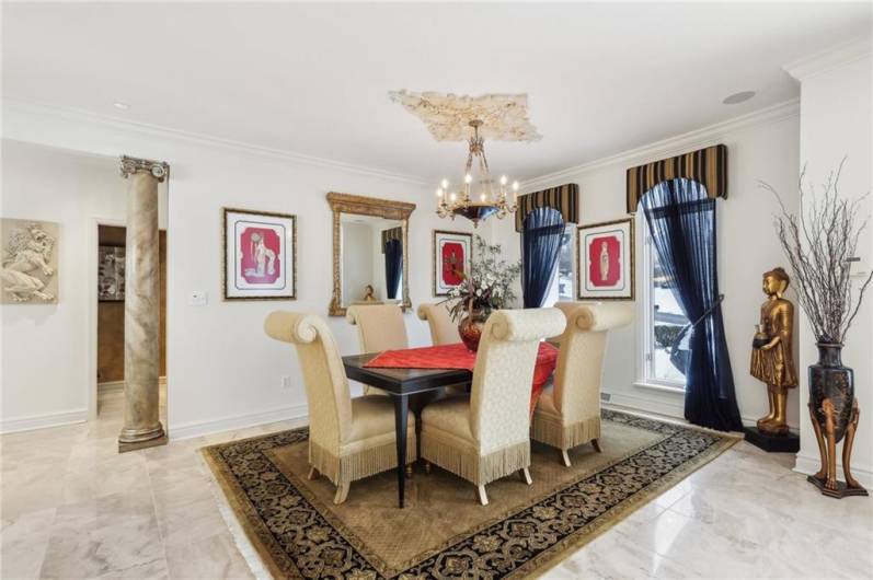 Elegant dining room with stunning chandelier