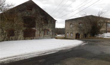 62 Fairview/325 Oak Hall, Uniontown, PA 15401, ,Commercial-industrial-business,For Sale,Fairview/325 Oak Hall,1689733