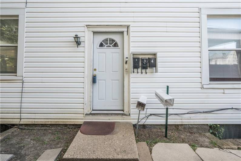 Side entrance to Apt#3.