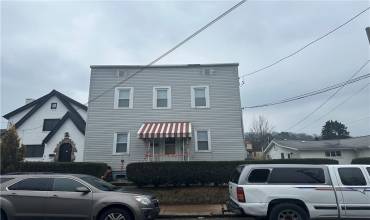 2011 Main St, Aliquippa, PA 15001, 1 Bedroom Bedrooms, ,1 BathroomBathrooms,Lease,For Sale,Main St,1689919