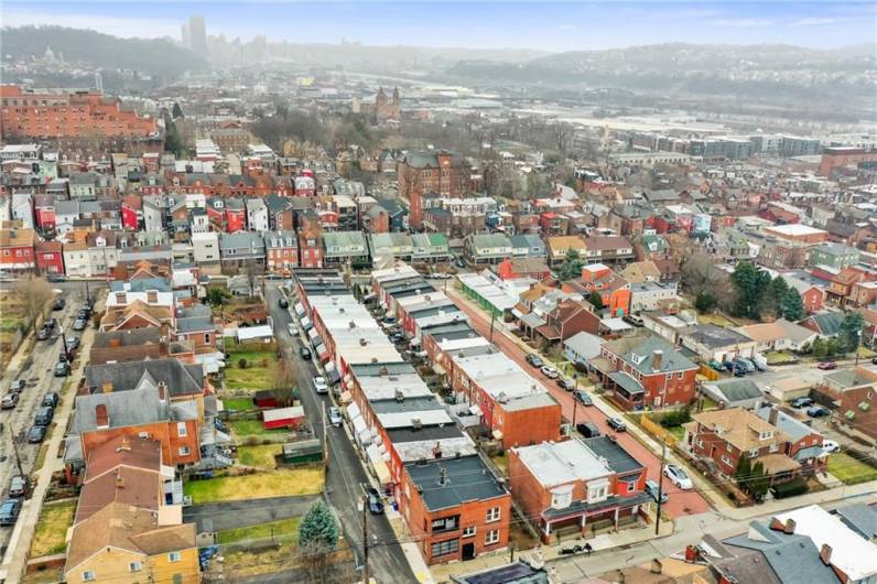 Lawrenceville is well situated for Meds and Eds in the East End, close to downtown as you can see, and moments to Rte 28 to go out to RIDC and points east.