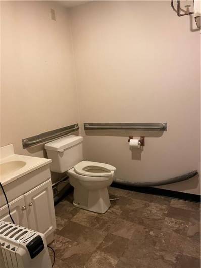 Bathroom Unit #4