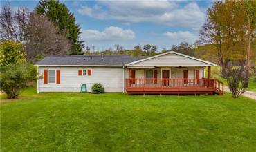 297 Rainey Rd, Eighty Four, PA 15330, 3 Bedrooms Bedrooms, ,2 BathroomsBathrooms,Residential,For Sale,Rainey Rd,1690043