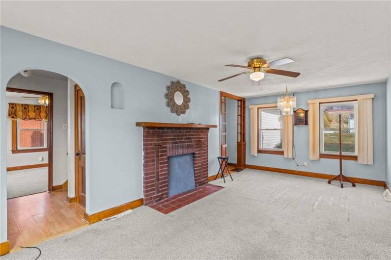 Living room with lots of light and very cozy.