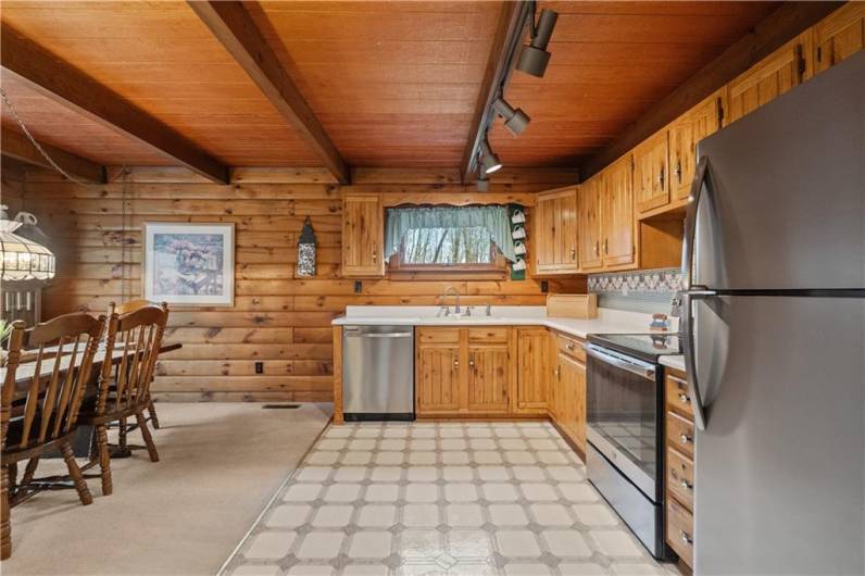 231 Glade Mills Rd, Valencia, PA 16059, 3 Bedrooms Bedrooms, ,2 BathroomsBathrooms,Residential,For Sale,Glade Mills Rd,0,1690613