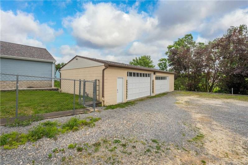 EXPANSIVE 4-car garage