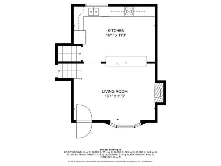 Floor plan created by app, all measurements are estimates.