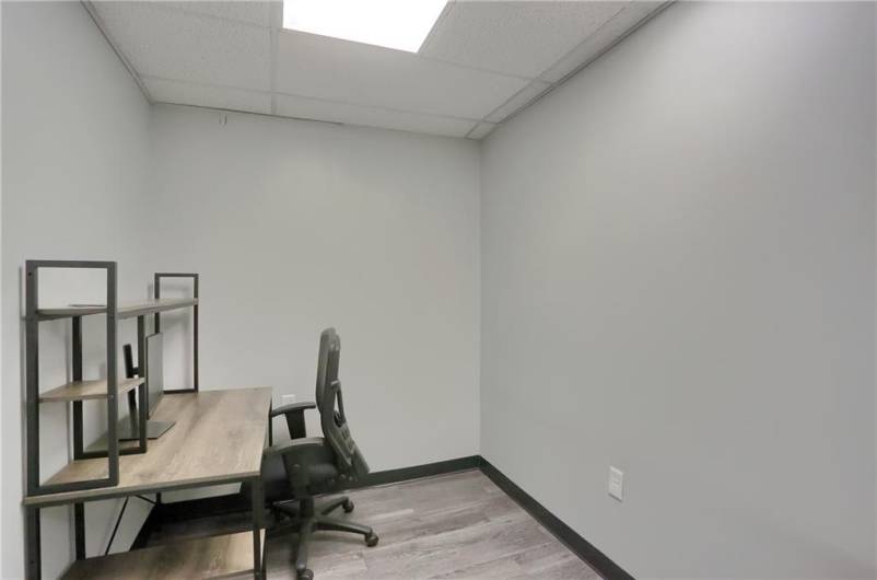 301 Smith Dr Unit 1, Cranberry Township, PA 16066, ,Commercial-industrial-business,For Sale,Smith Dr Unit 1,1690774