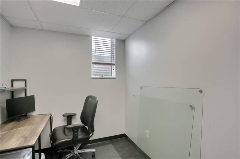 301 Smith Dr Unit 1, Cranberry Township, PA 16066, ,Commercial-industrial-business,For Sale,Smith Dr Unit 1,1690774
