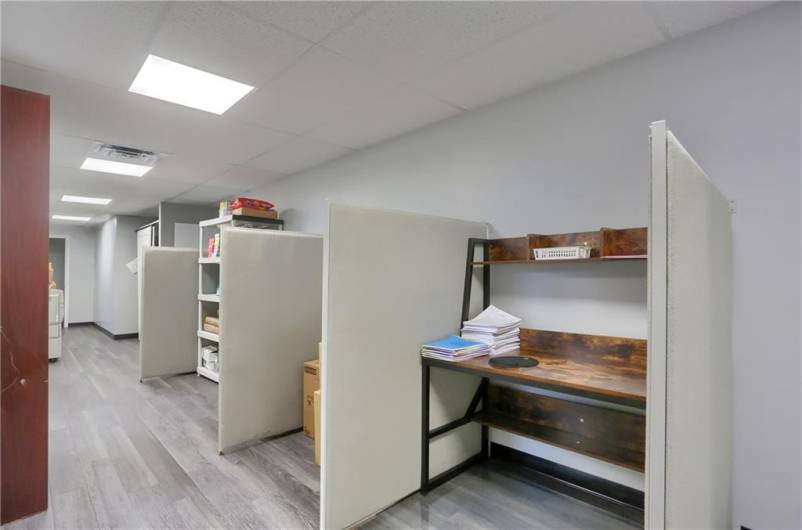 301 Smith Dr Unit 1, Cranberry Township, PA 16066, ,Commercial-industrial-business,For Sale,Smith Dr Unit 1,1690774