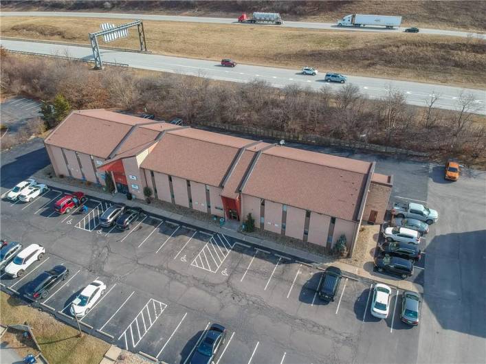 301 Smith Dr Unit 1, Cranberry Township, PA 16066, ,Commercial-industrial-business,For Sale,Smith Dr Unit 1,1690774